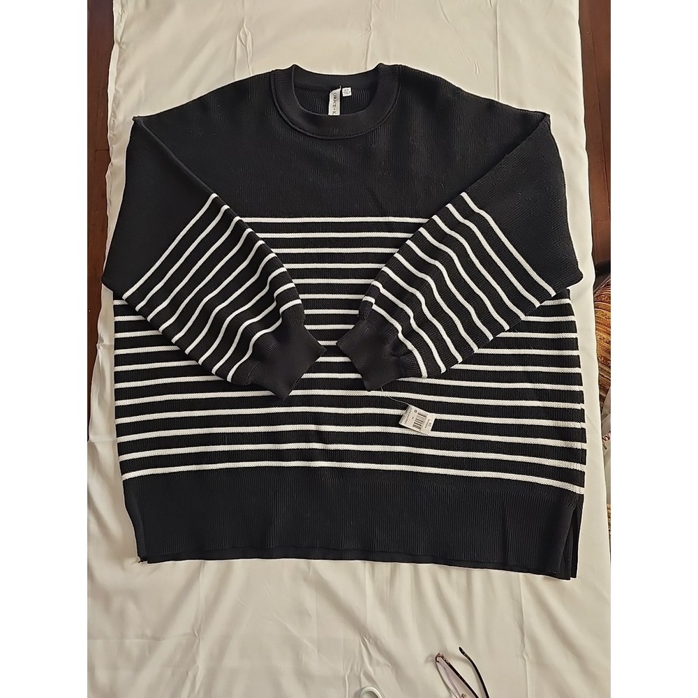 NWT Grace Karma‎ Womens Black Striped Knit Long Sleeve Pullover Sweater